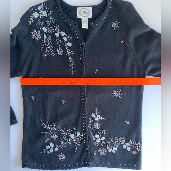 Stitches in Time Sweater Medium Black Embroidered Embellished Floral Cardigan - Picture 8 of 15